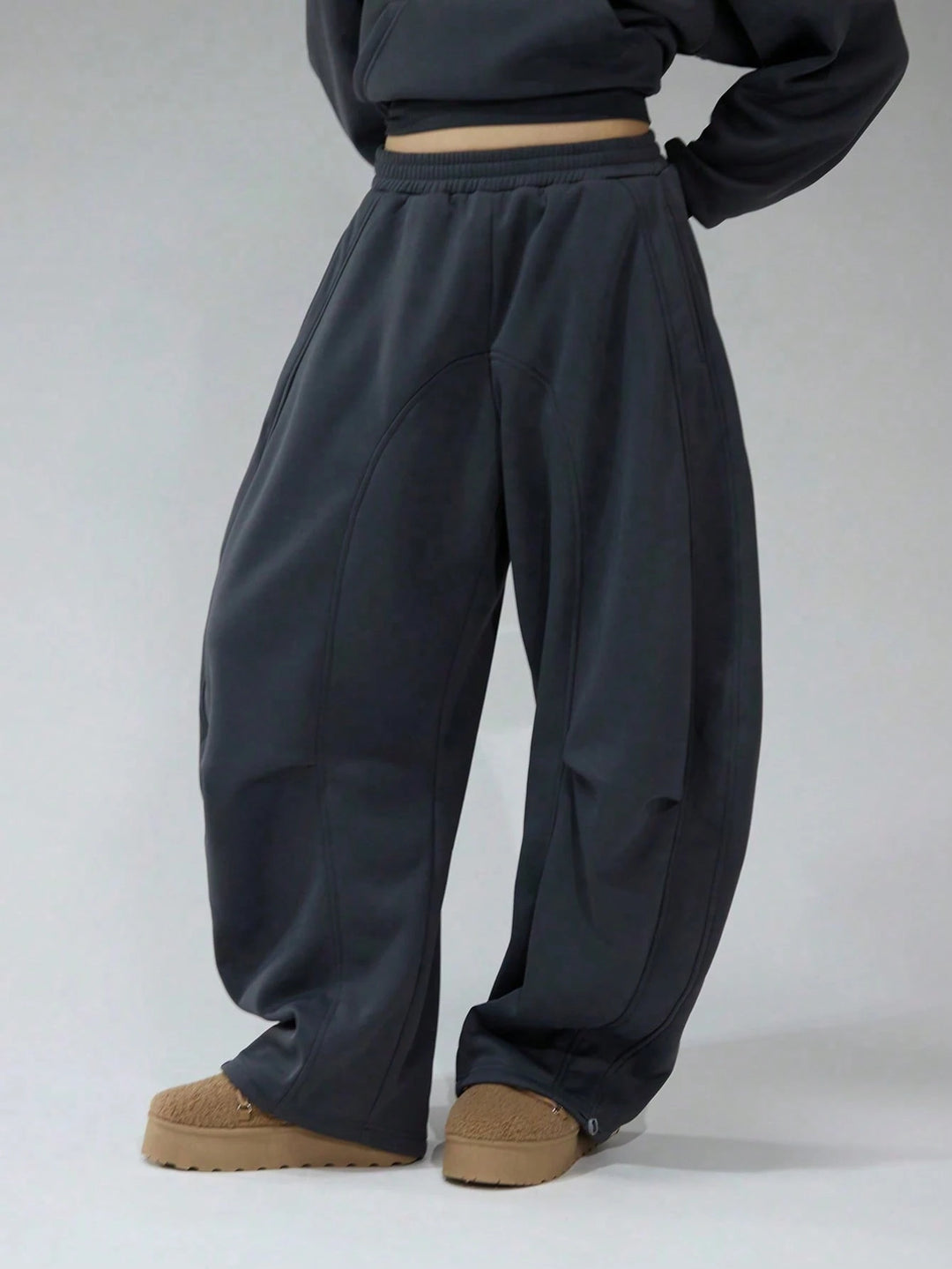 Pantaloni SHEIN, gri