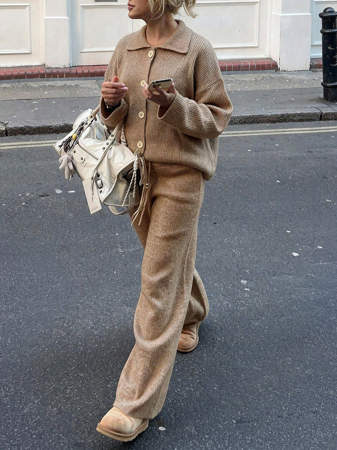 Cardigan SHEIN, maro