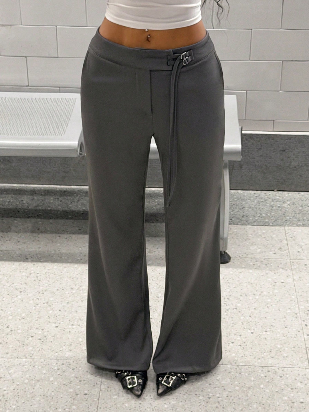 Pantaloni SHEIN, gri