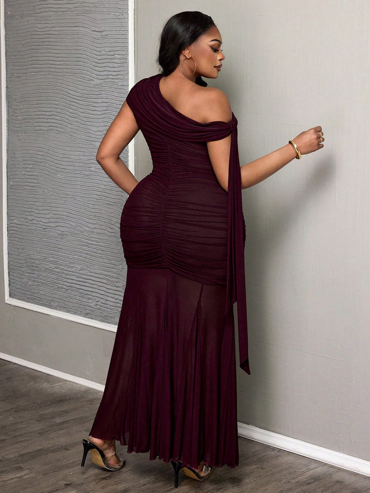 Rochie SHEIN, maro