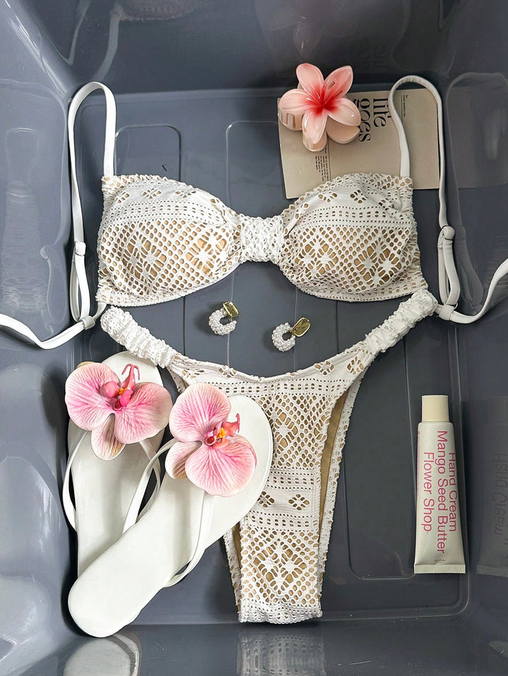 Set bikini SHEIN, alb