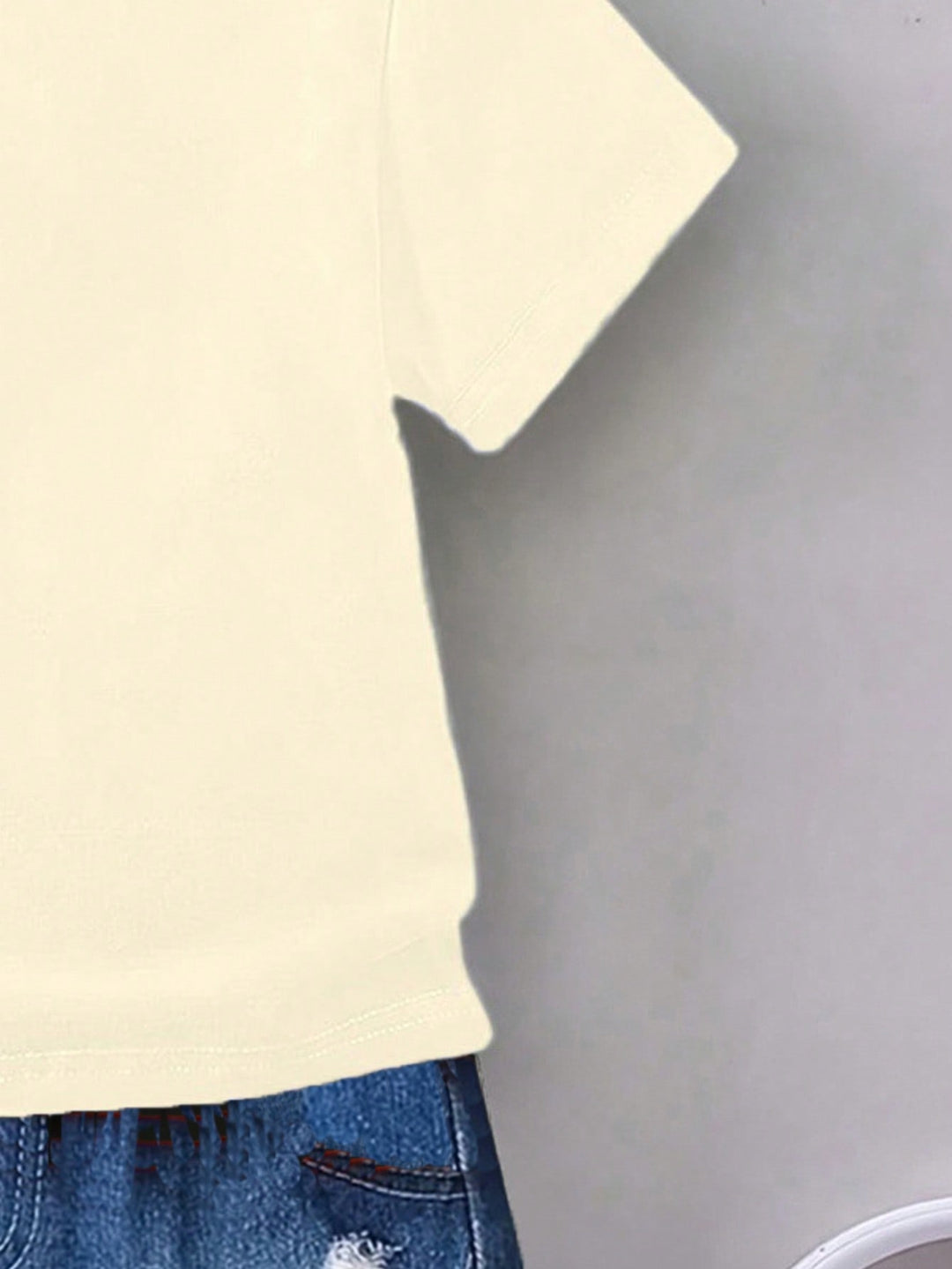 Tricou SHEIN, crem