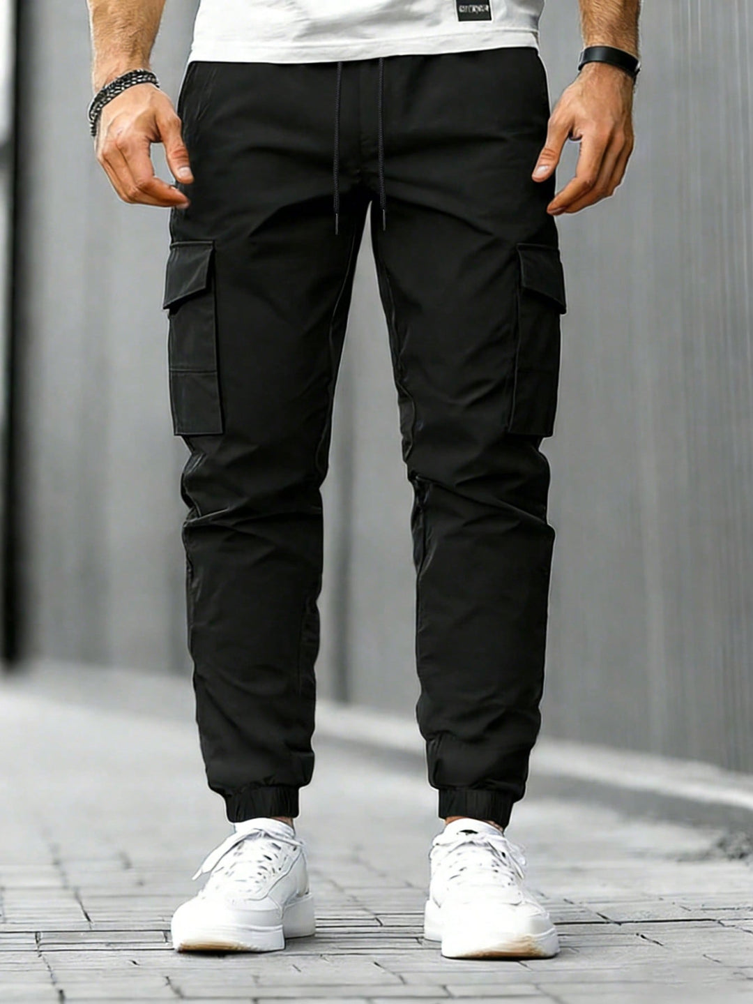Pantaloni SHEIN, negru