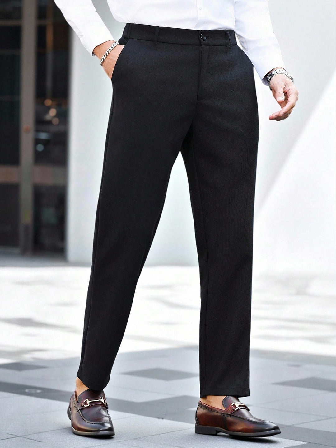 Pantaloni SHEIN, negru