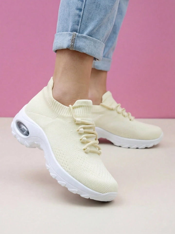 Pantofi sport SHEIN, crem