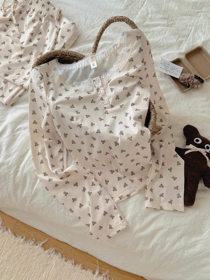 Set pijamale SHEIN, alb