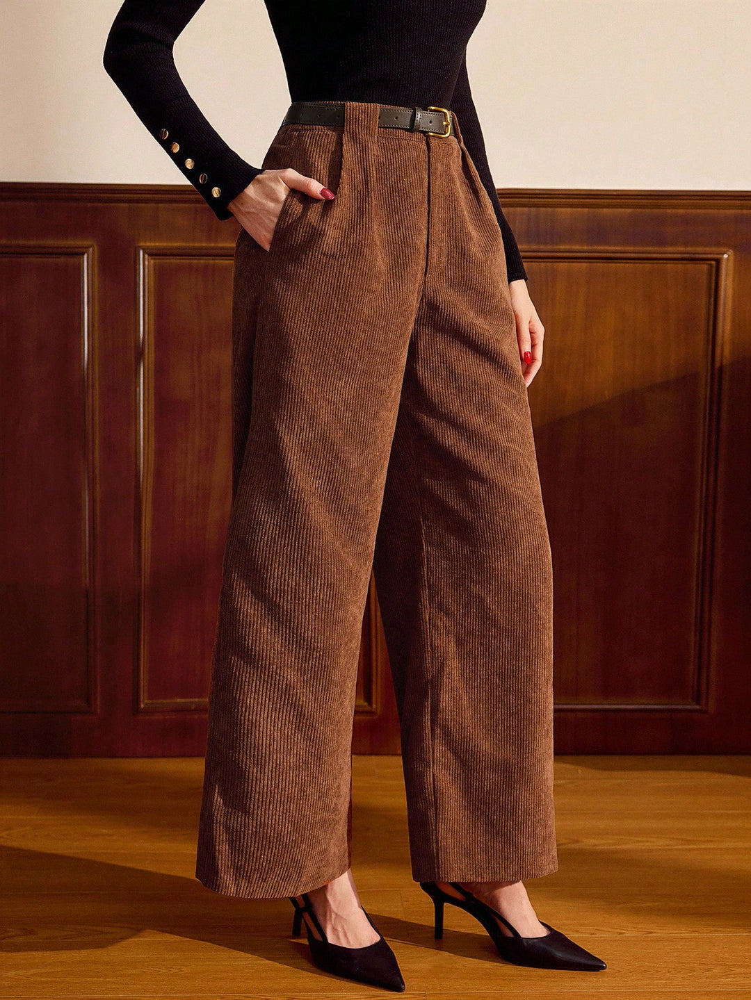 Pantaloni SHEIN, maro