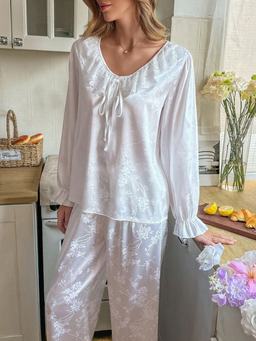 Pijama SHEIN, alb