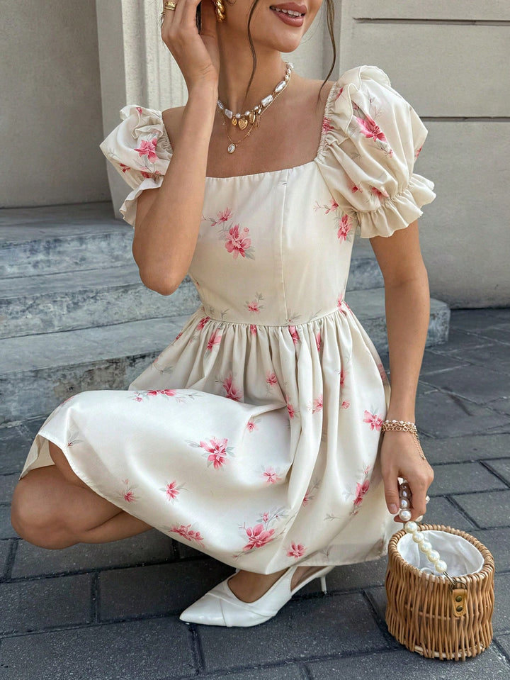 Rochie scurtă SHEIN, bej