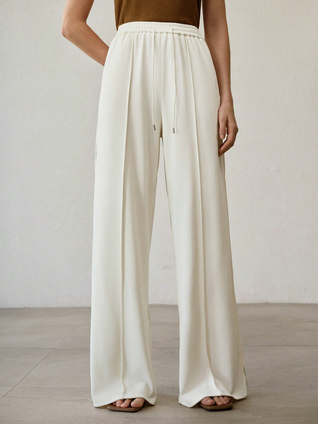 Pantaloni SHEIN, crem