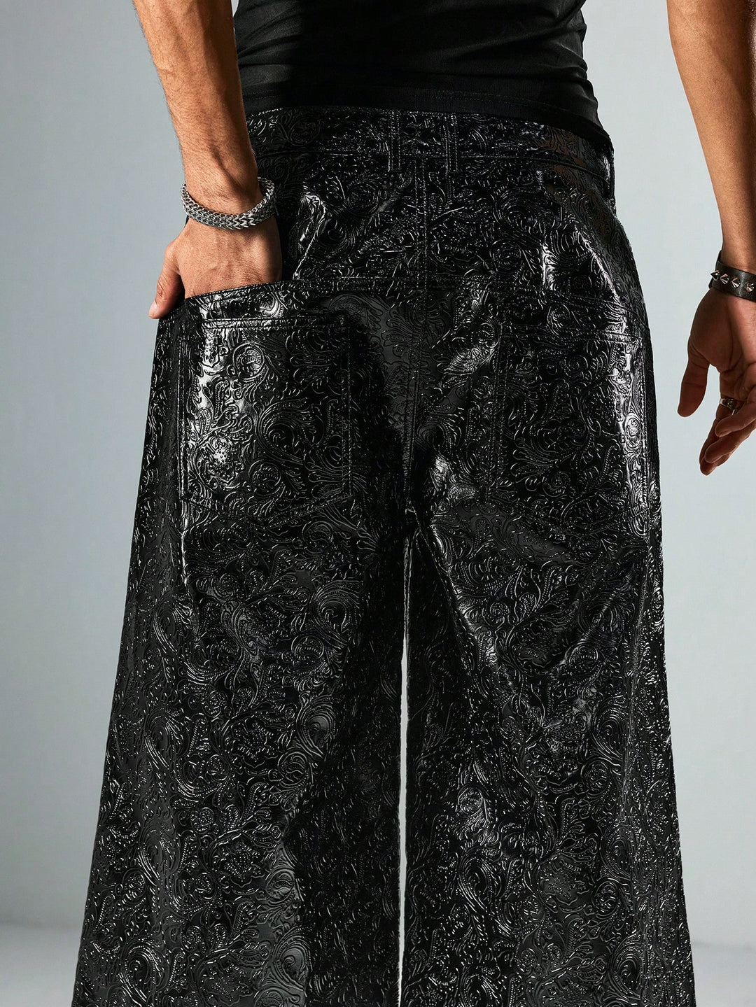 Pantaloni scurți SHEIN, negru