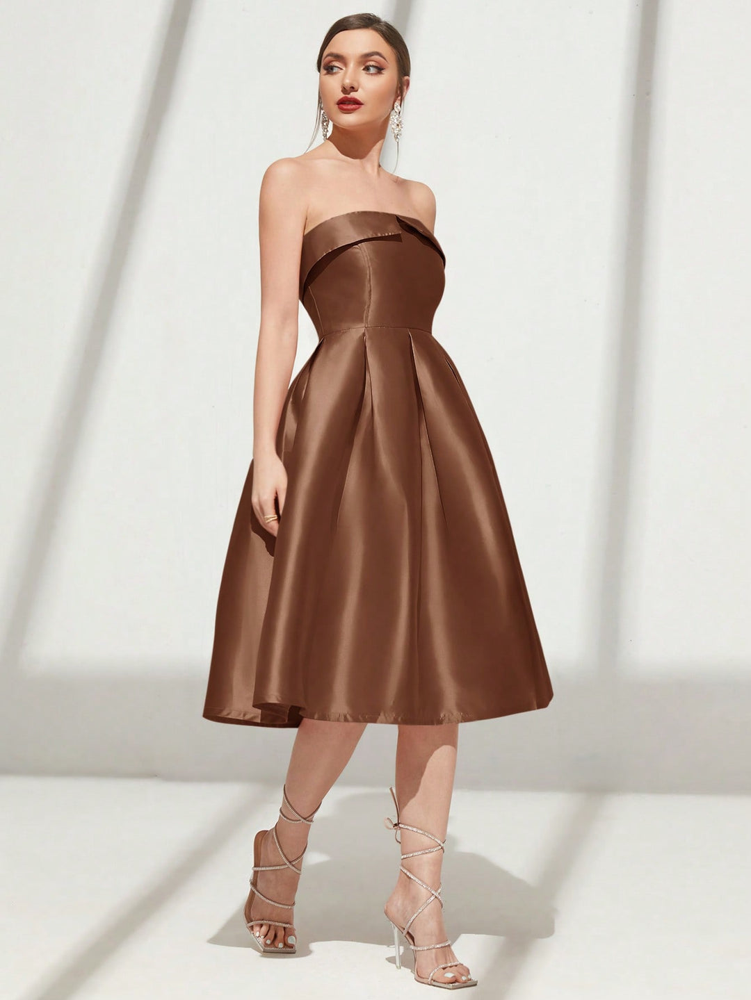Rochie SHEIN, maro
