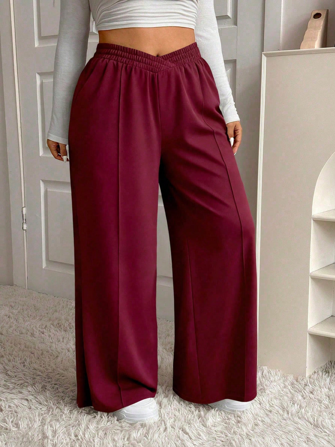 Pantaloni SHEIN, vișiniu