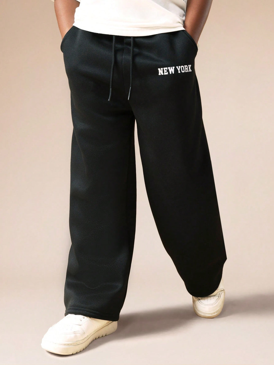 Pantaloni SHEIN, negru