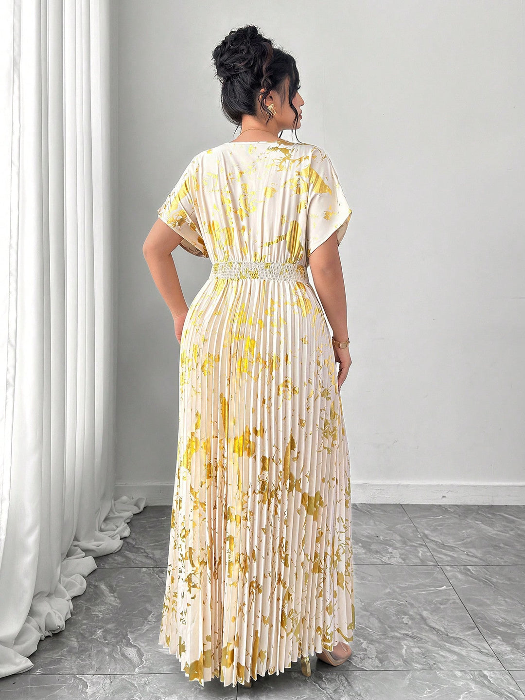 Rochie SHEIN, bej