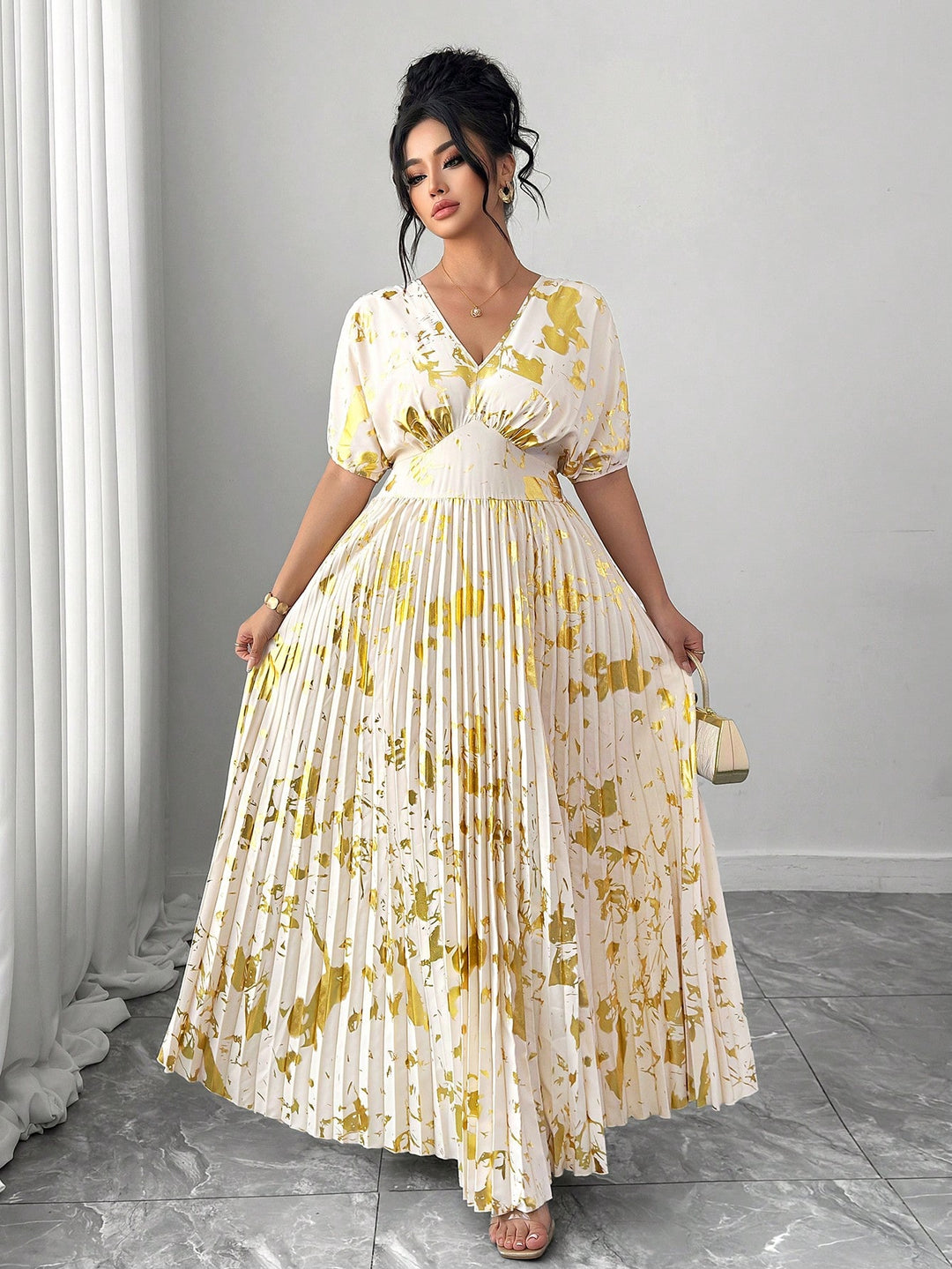 Rochie SHEIN, bej