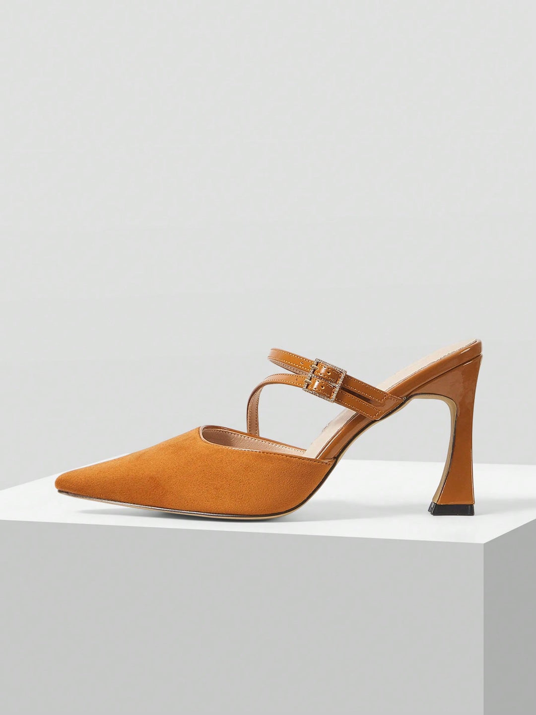 Pantofi cu toc SHEIN, maro