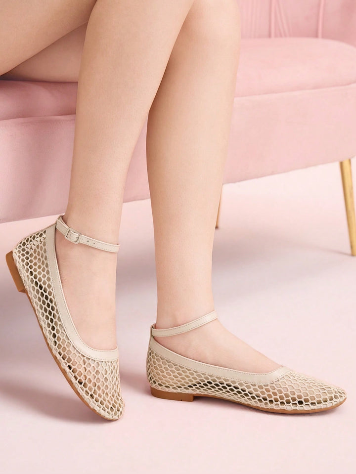 Balerini SHEIN, maro