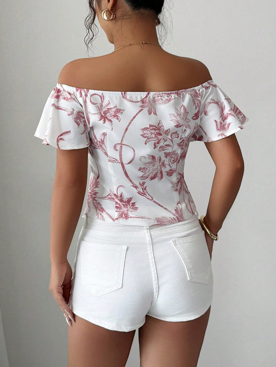 Bluza florală cu volane SHEIN, roz