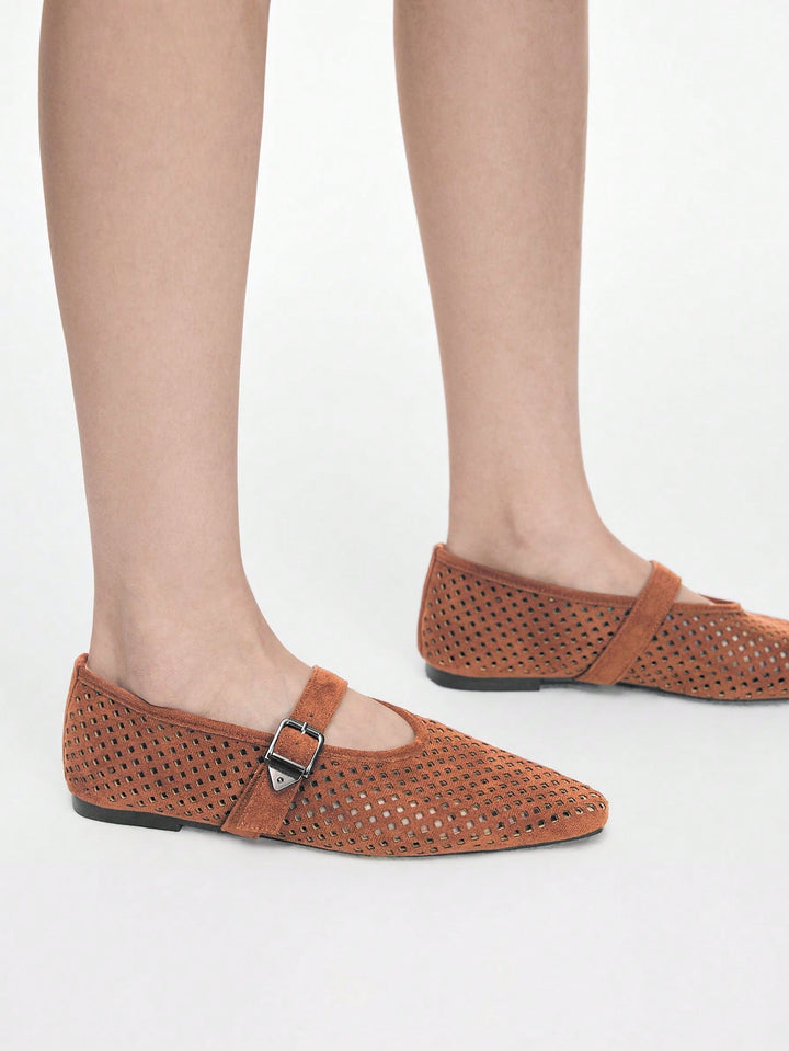 Balerini SHEIN, maro