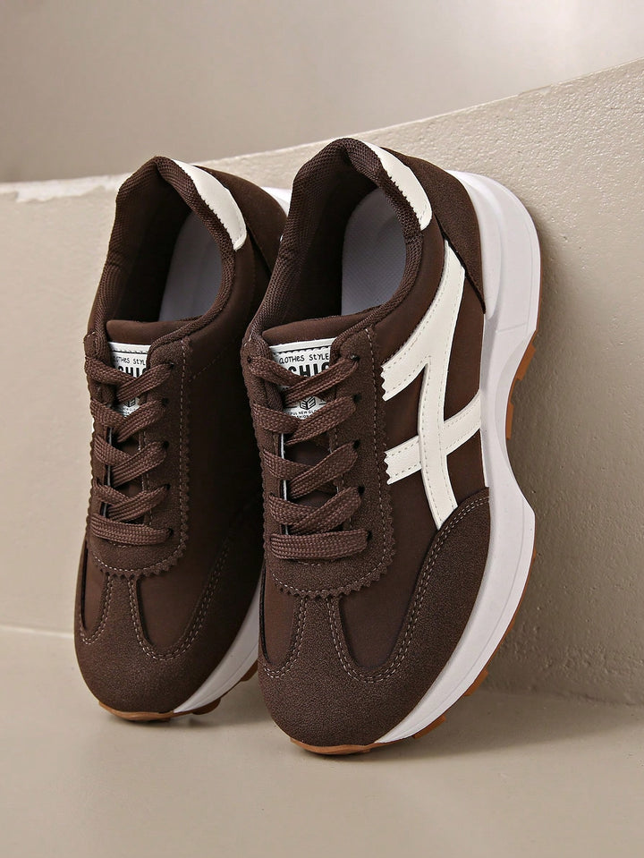 Pantofi sport SHEIN, maro