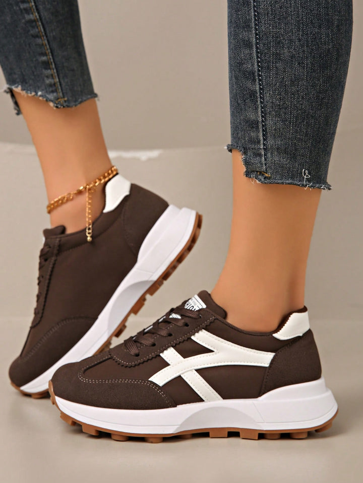 Pantofi sport SHEIN, maro