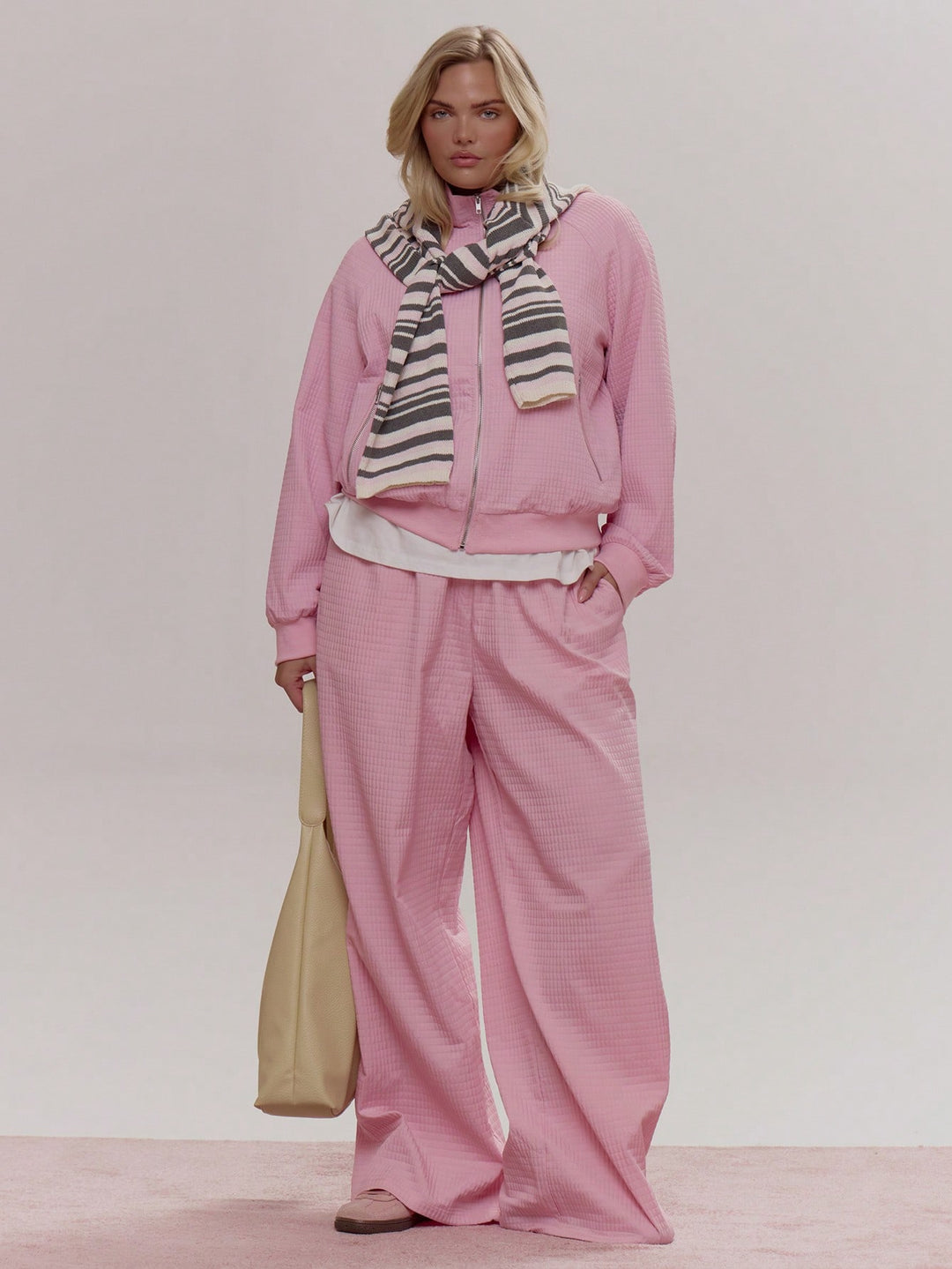 Pantaloni SHEIN
