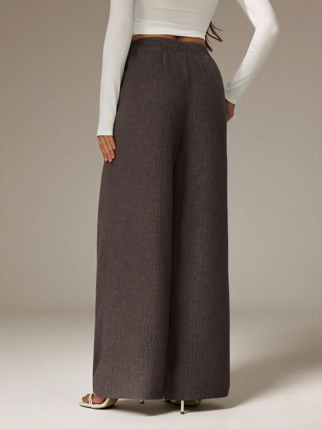 Pantaloni SHEIN, maro
