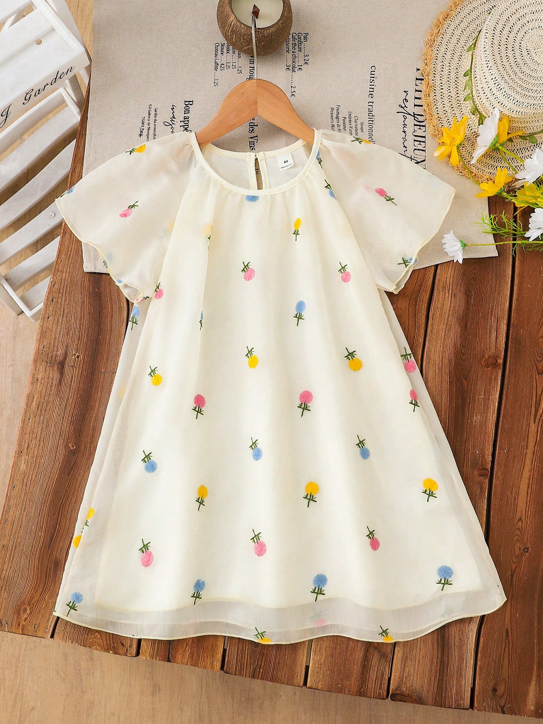 Rochie SHEIN, crem