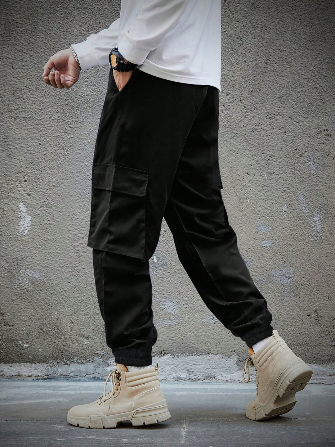 Pantaloni SHEIN, negru