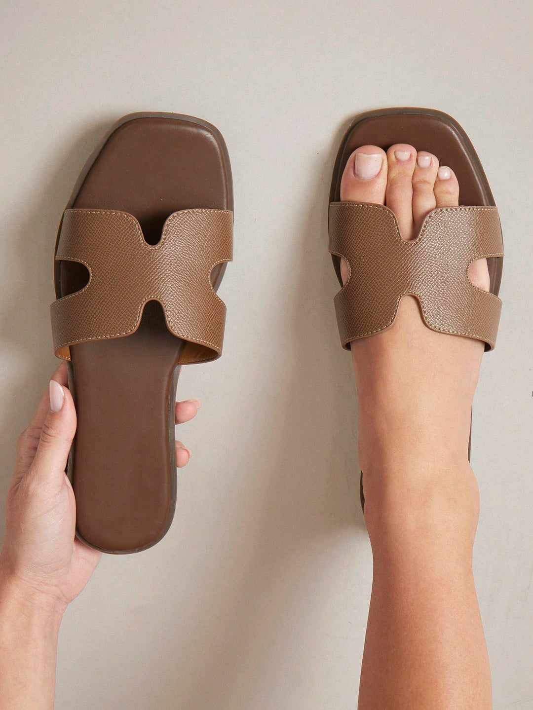 SHEIN szandál, khaki