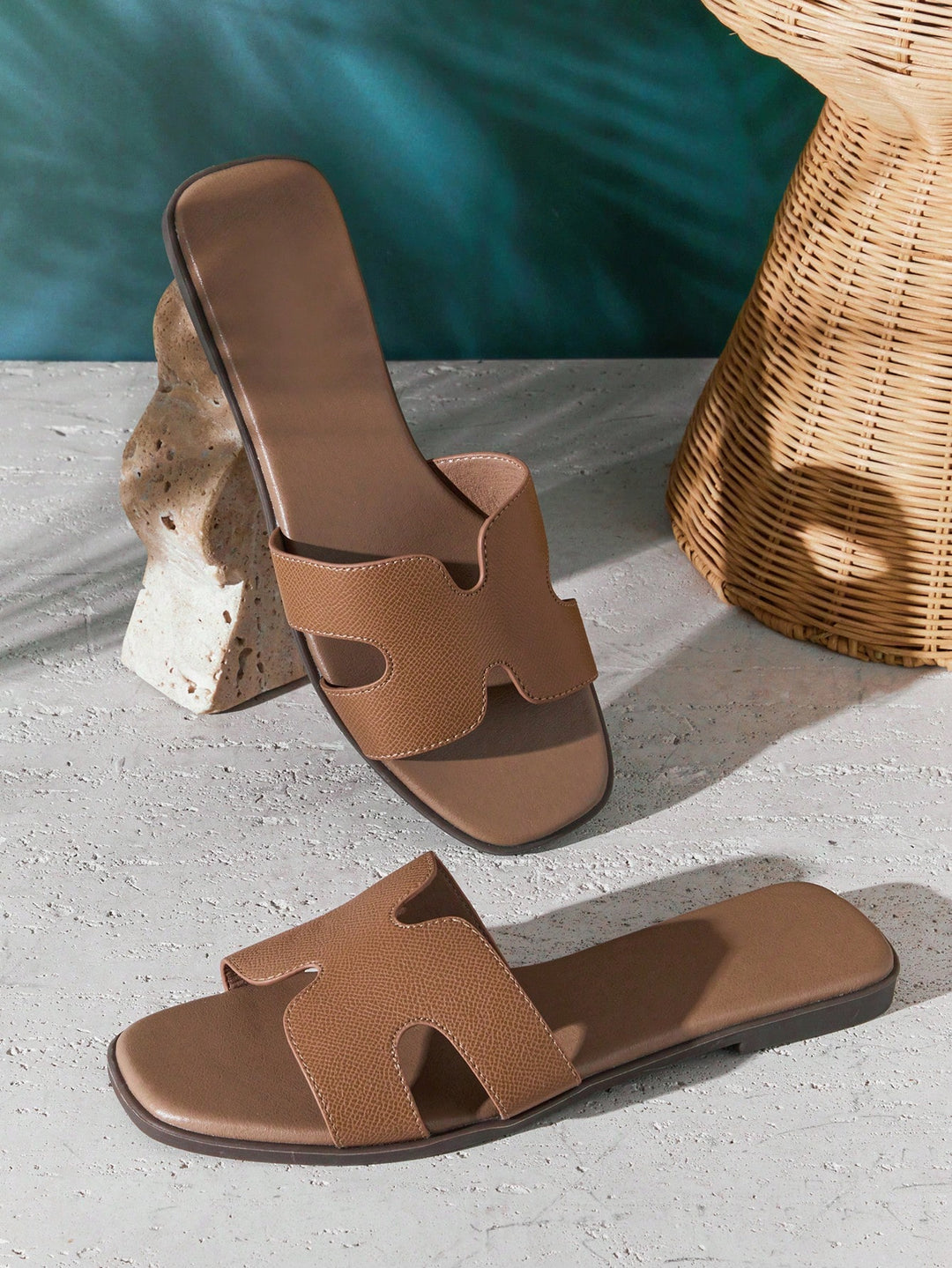 SHEIN szandál, khaki