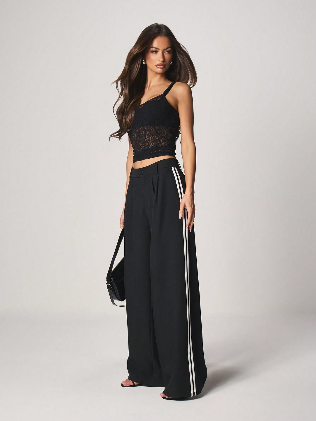 Pantaloni SHEIN, negru