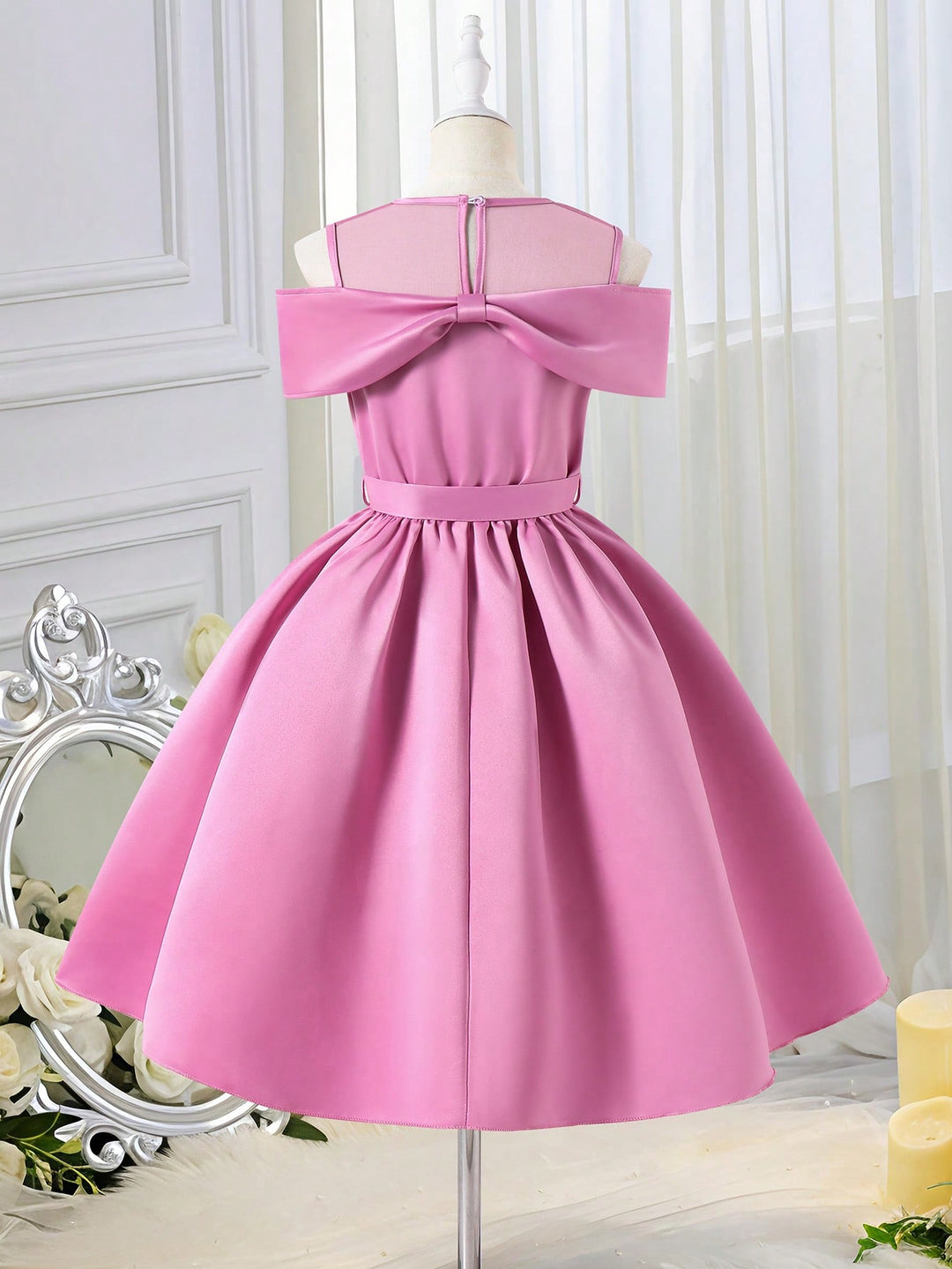 Rochie SHEIN, mov