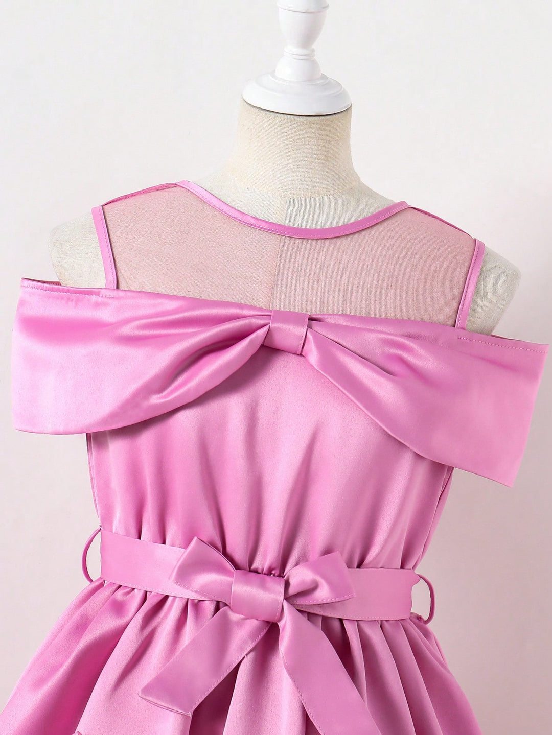 Rochie SHEIN, mov