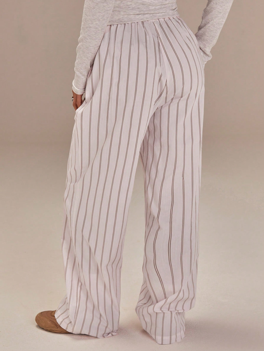 Pantaloni SHEIN