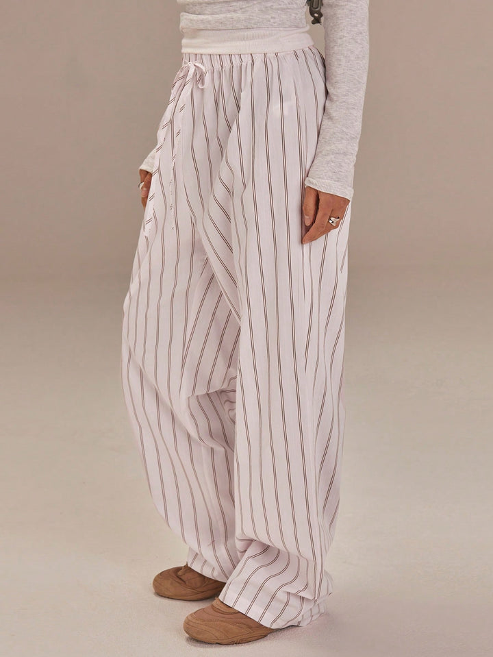 Pantaloni SHEIN