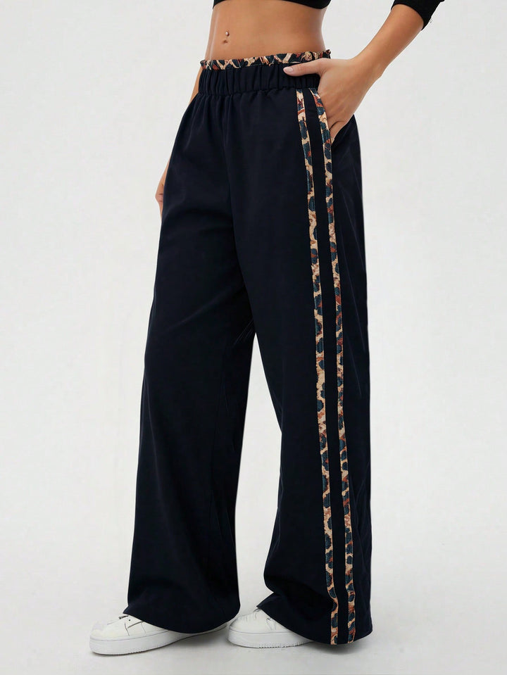 Pantaloni SHEIN, negru