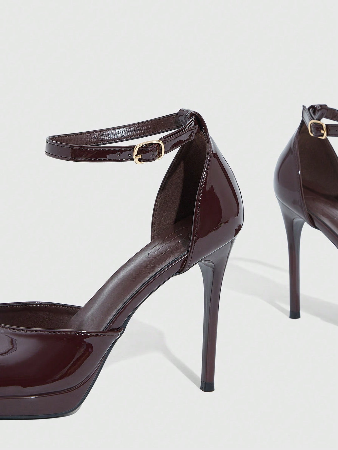 Pantofi cu toc SHEIN, maro