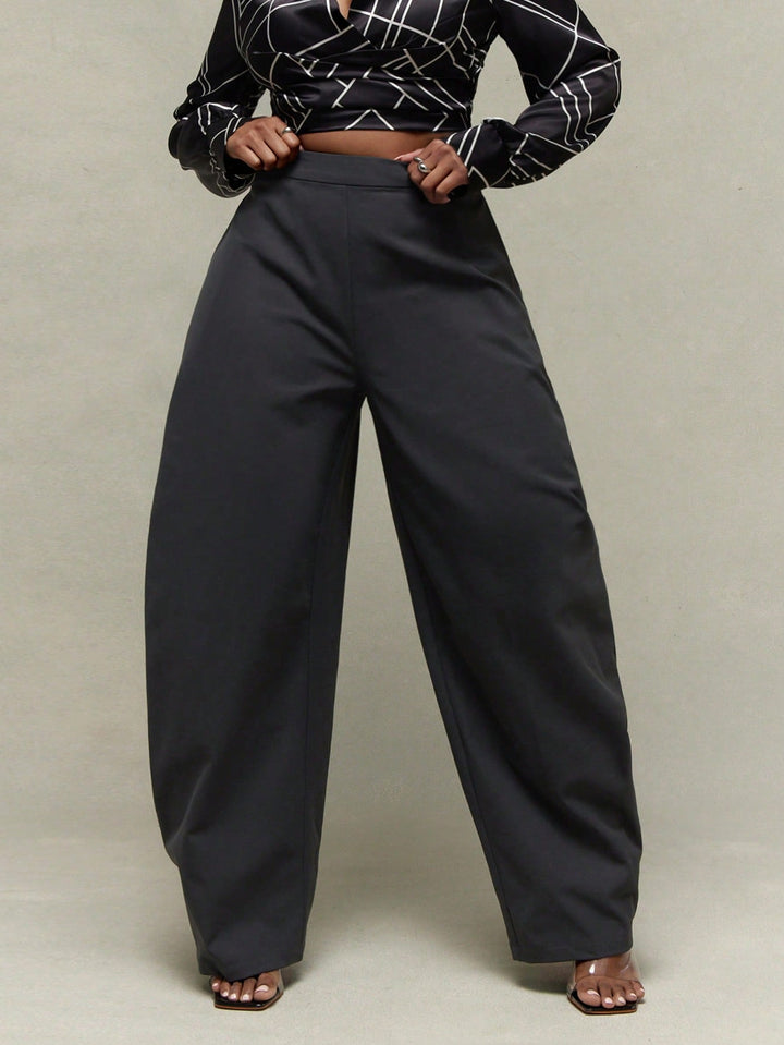 Pantaloni SHEIN, negru