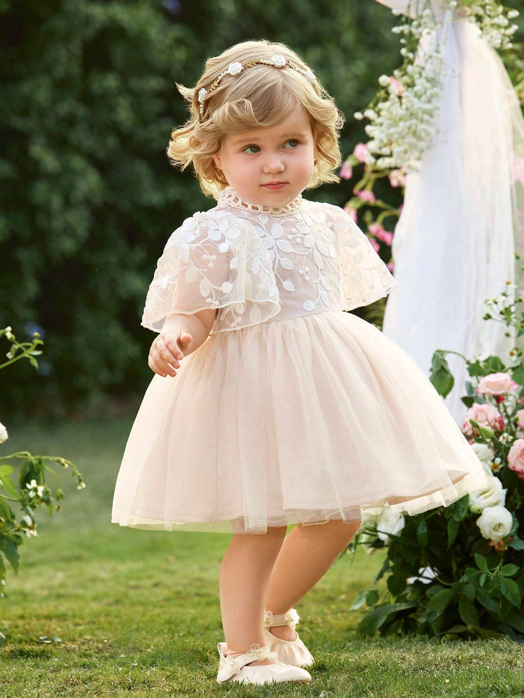 Rochie SHEIN, bej
