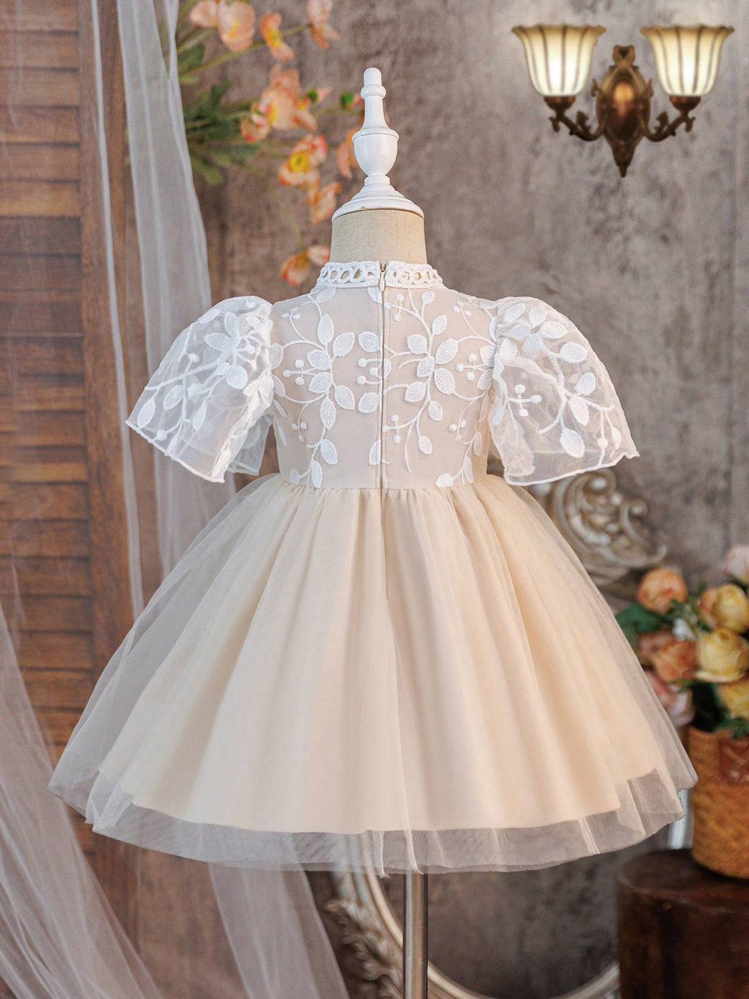 Rochie SHEIN, bej