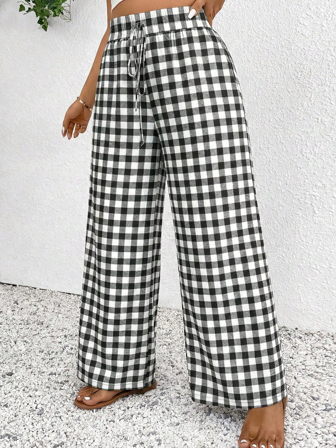 Pantaloni SHEIN, negru