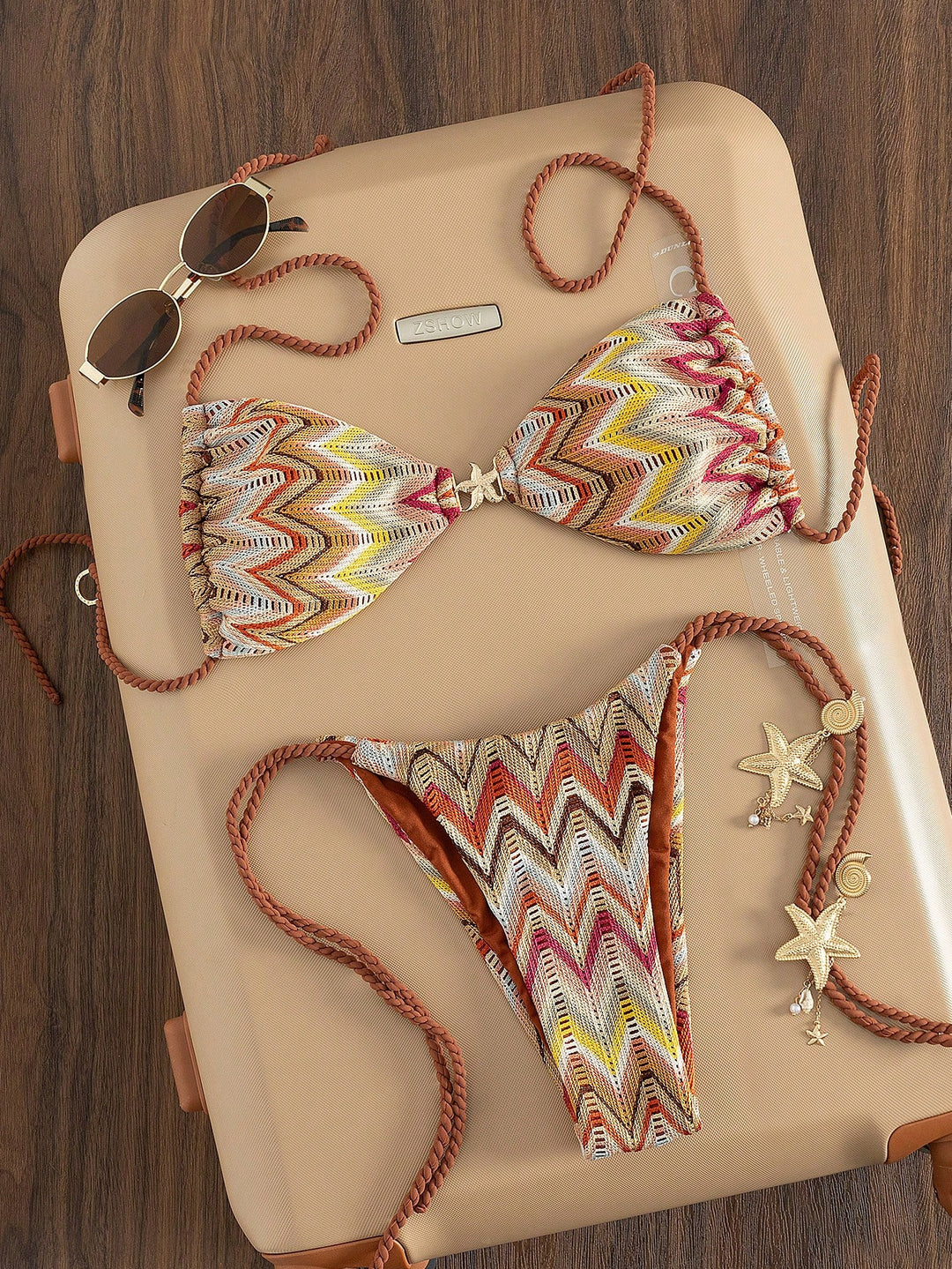 Set bikini SHEIN, mix culori