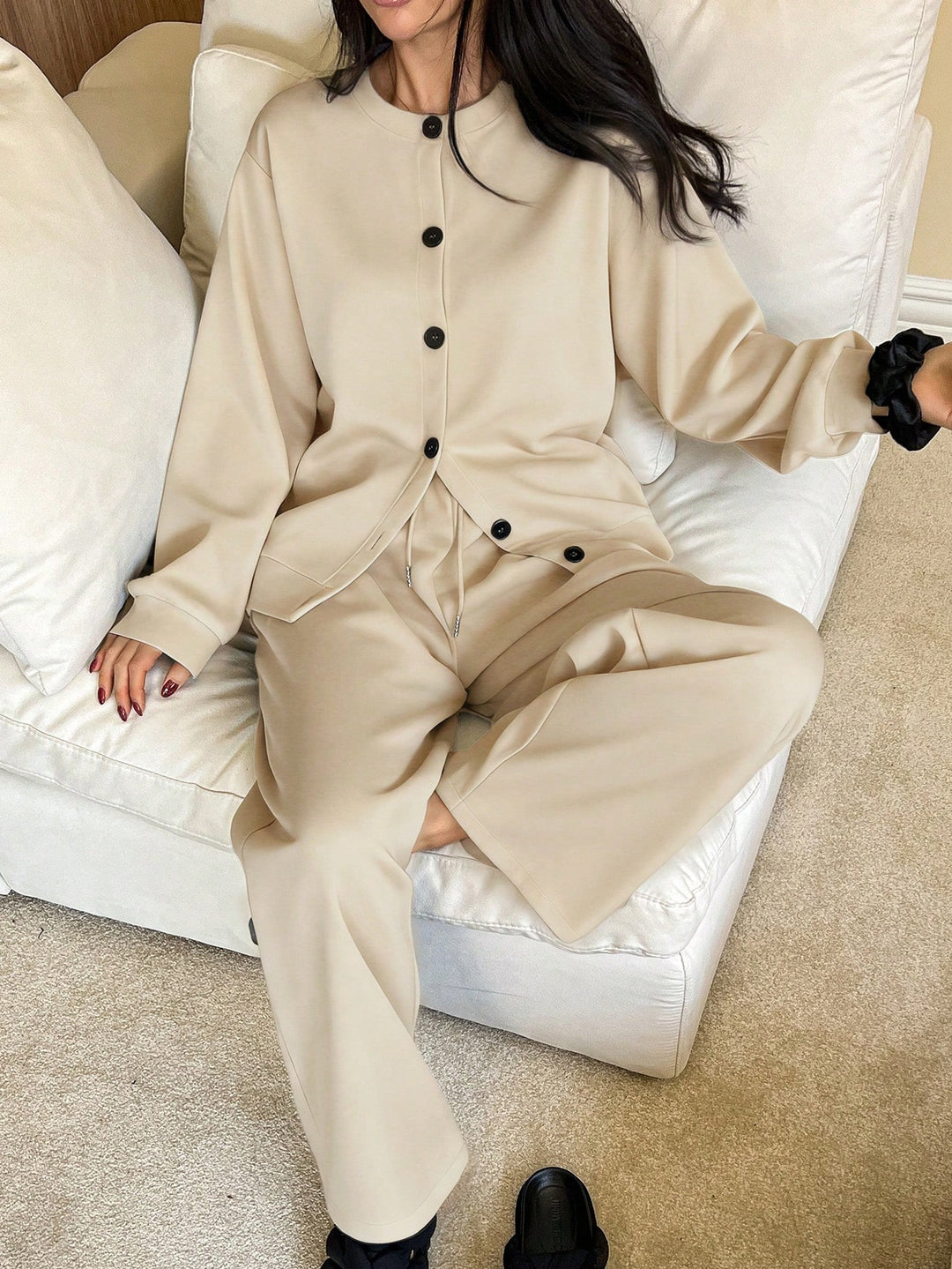 Set pijamale SHEIN, bej