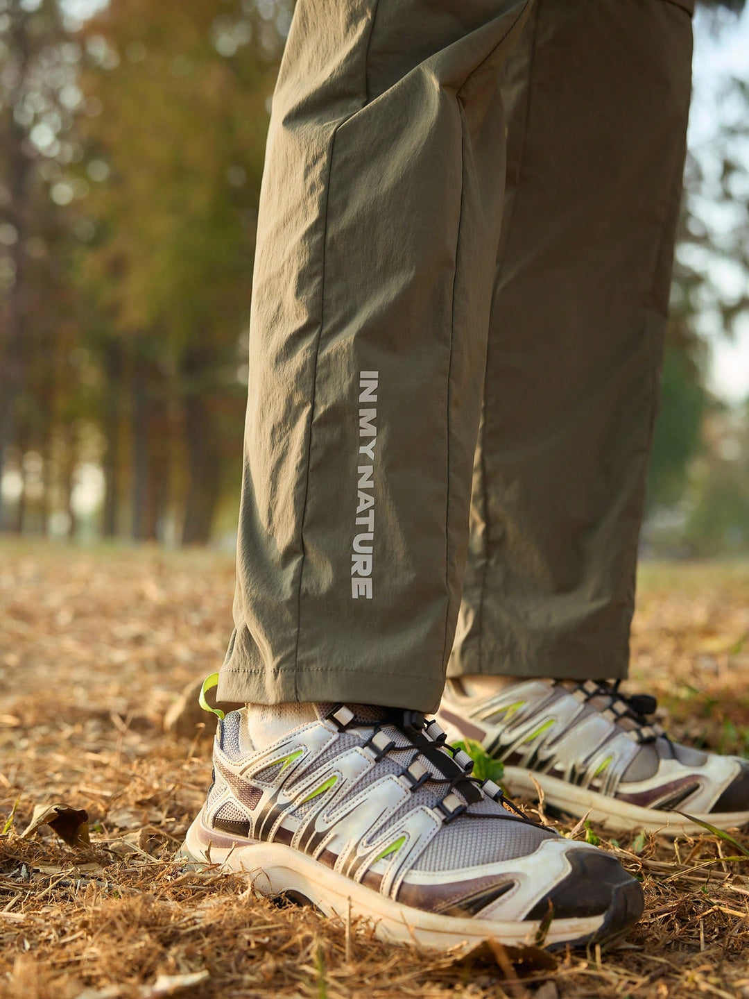 Pantaloni SHEIN, kaki