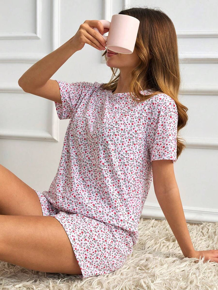 Compleu pijamale SHEIN, mix culori