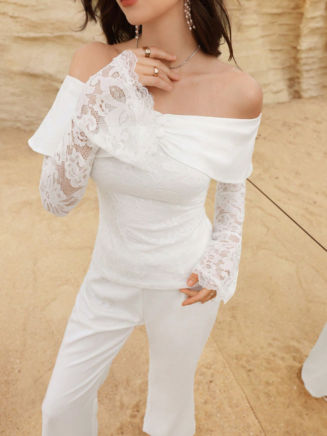 Costum SHEIN, alb