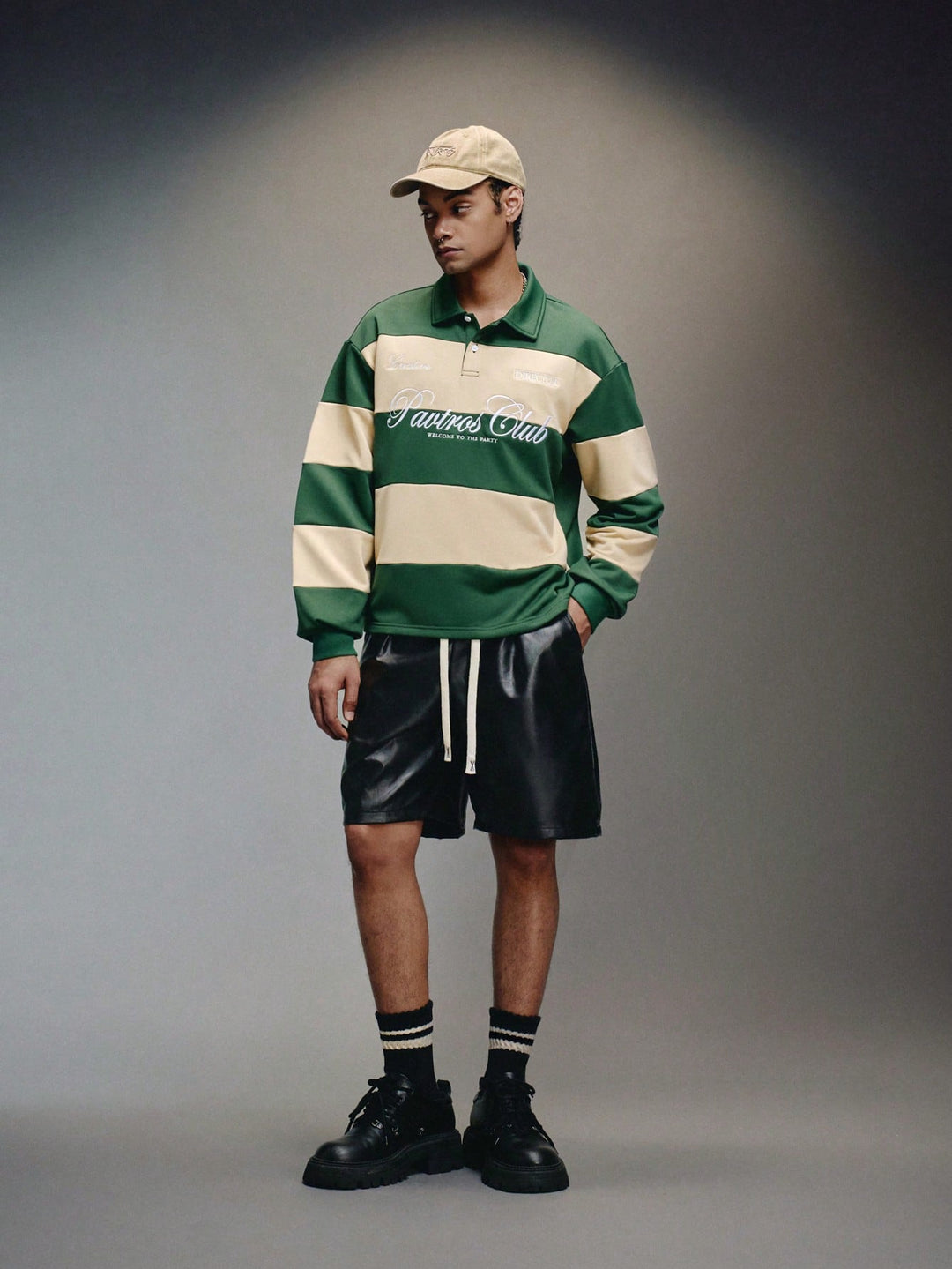 Tricou SHEIN, kaki