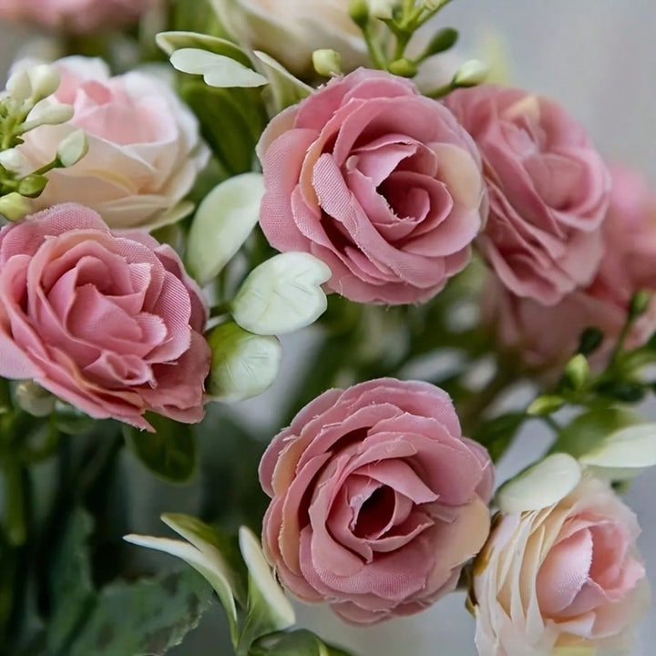Floari artificiale SHEIN, roz
